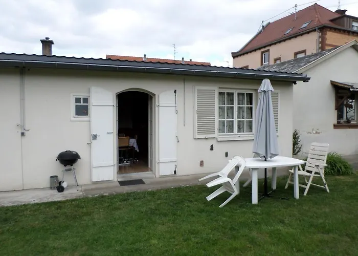 Studio-Appartement A Proximite D\'Une Maison De Maitre De 1904