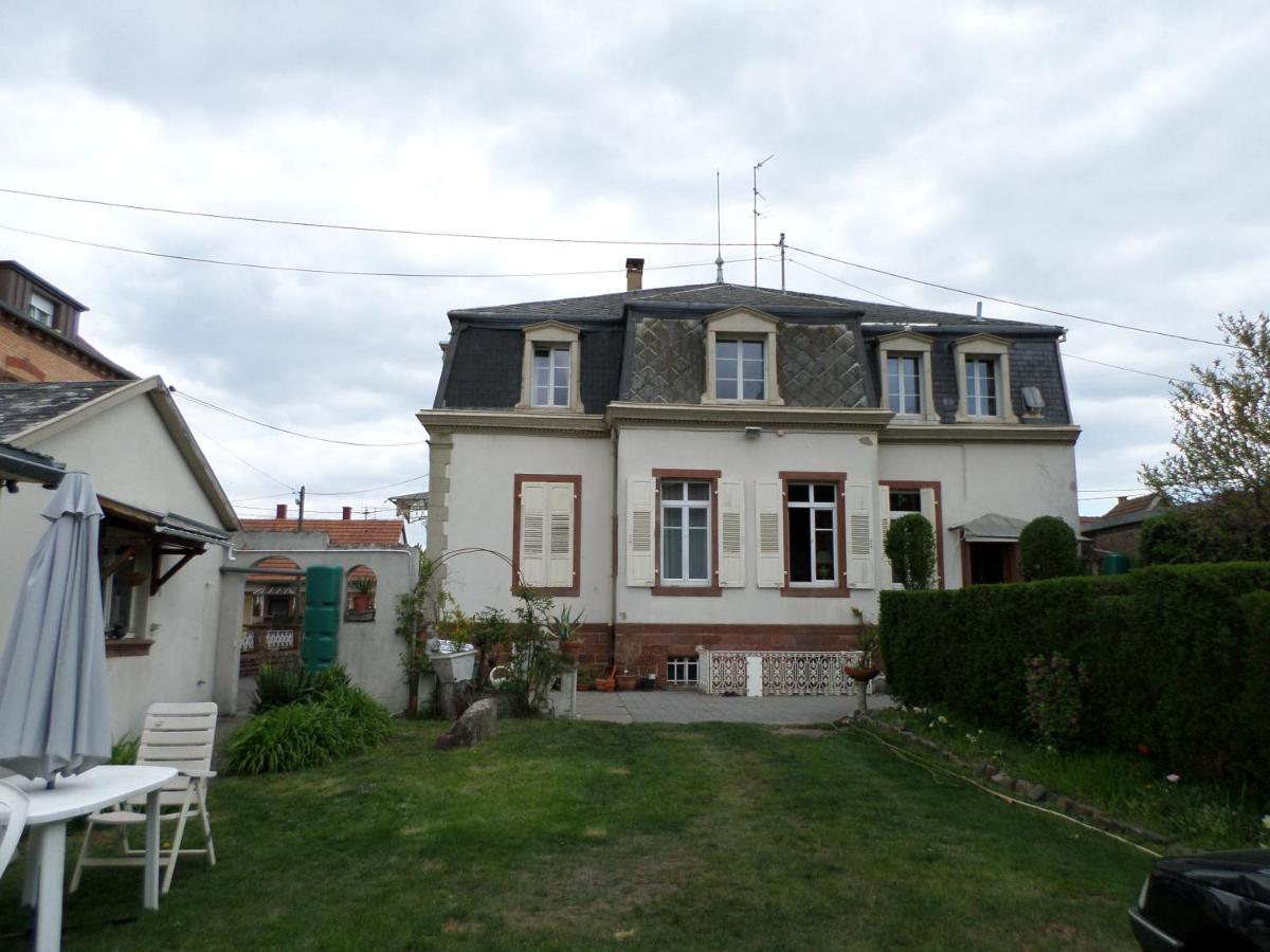Studio-appartement A Proximite D'une Maison De Maitre De 1904 Apartment Haguenau