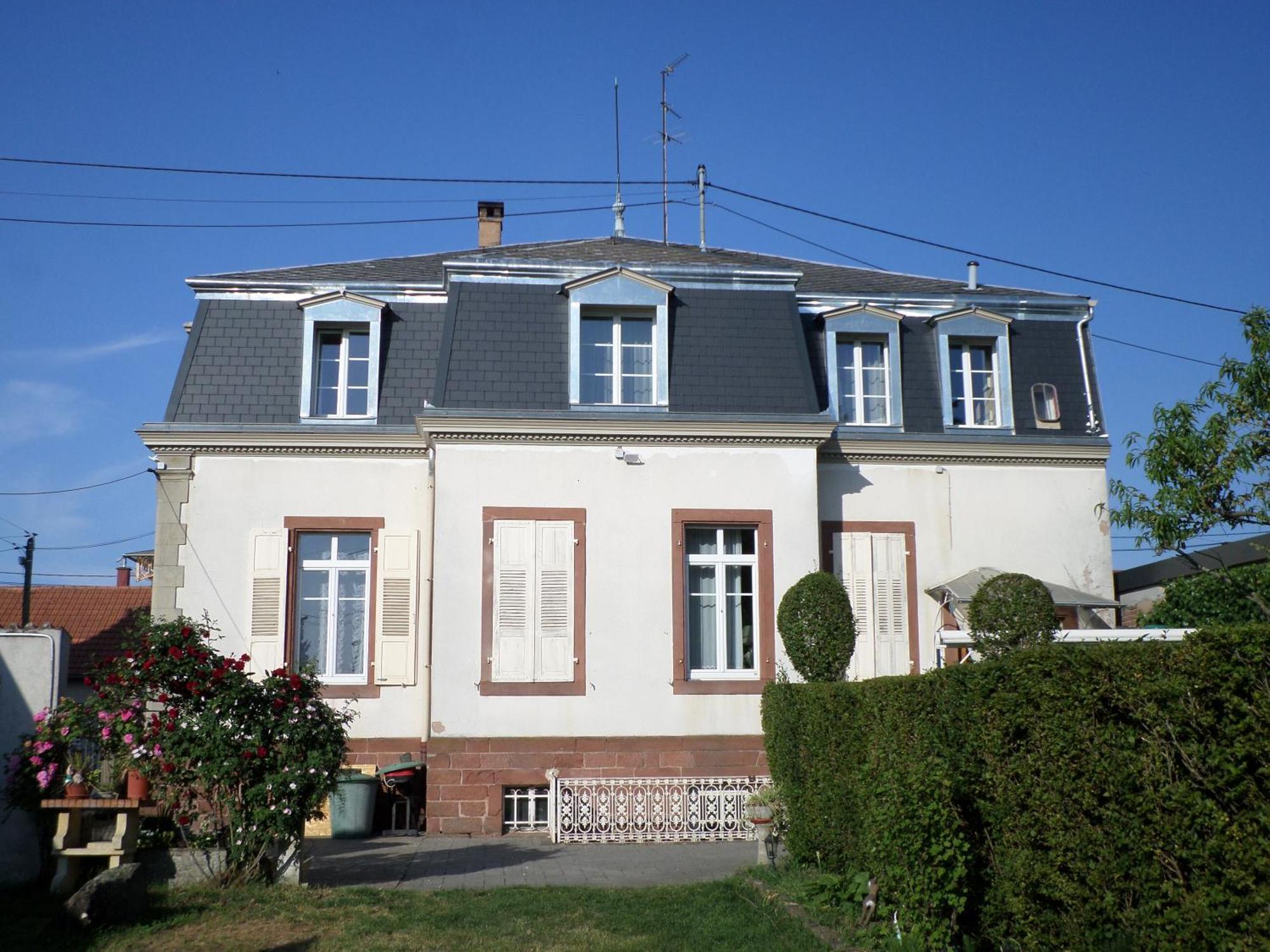 Studio-appartement A Proximite D'une Maison De Maitre De 1904 *